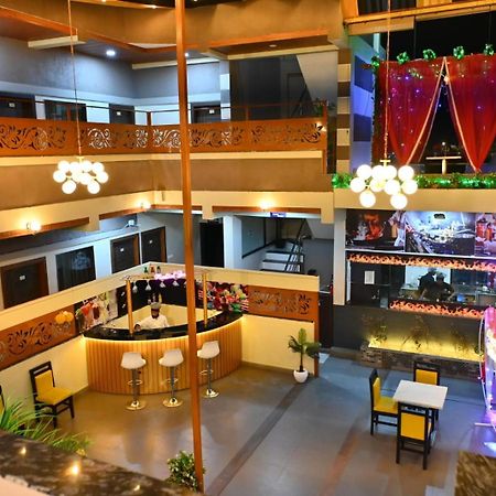 The Apple Tree Hotel إندور المظهر الخارجي الصورة